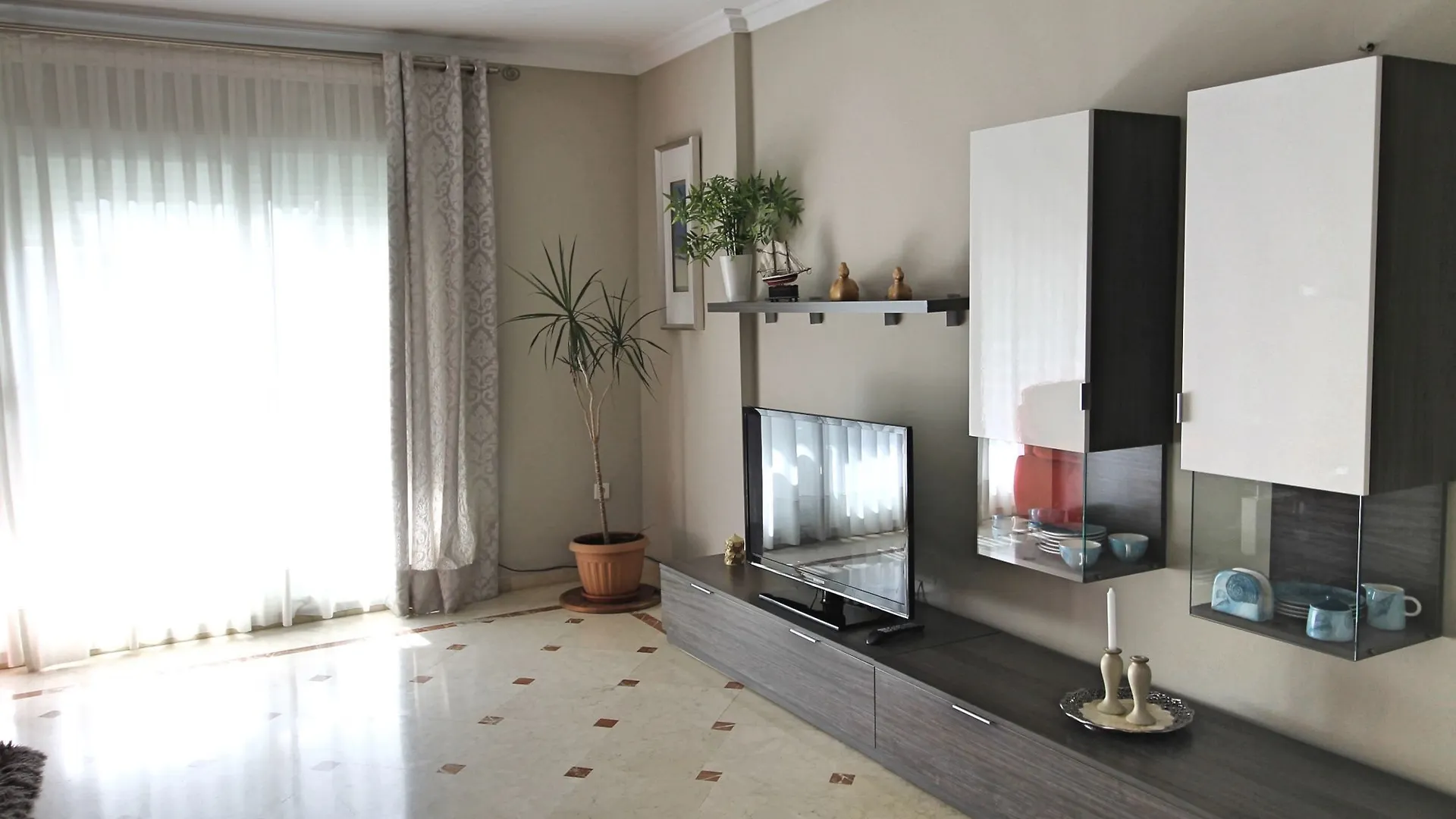 Apartamento Marbella Centro Av. Del Mar 0*,  Ισπανία