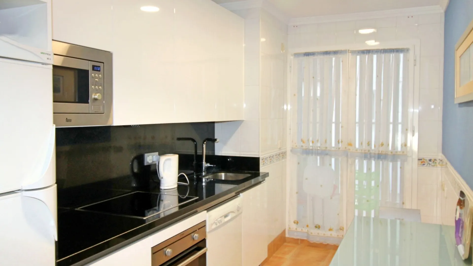 Apartamento Marbella Centro Av. Del Mar شقة